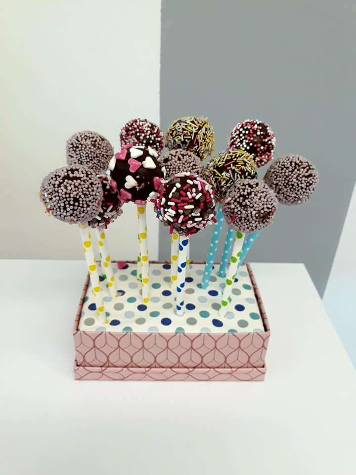 Čokoladni cake popsi slika-0