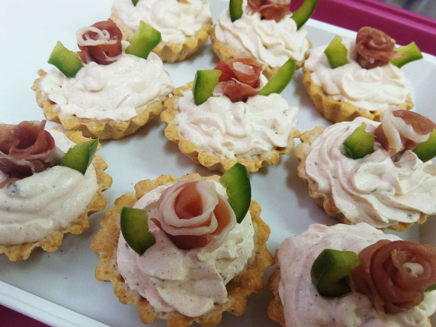 Kanapei plata slika-1