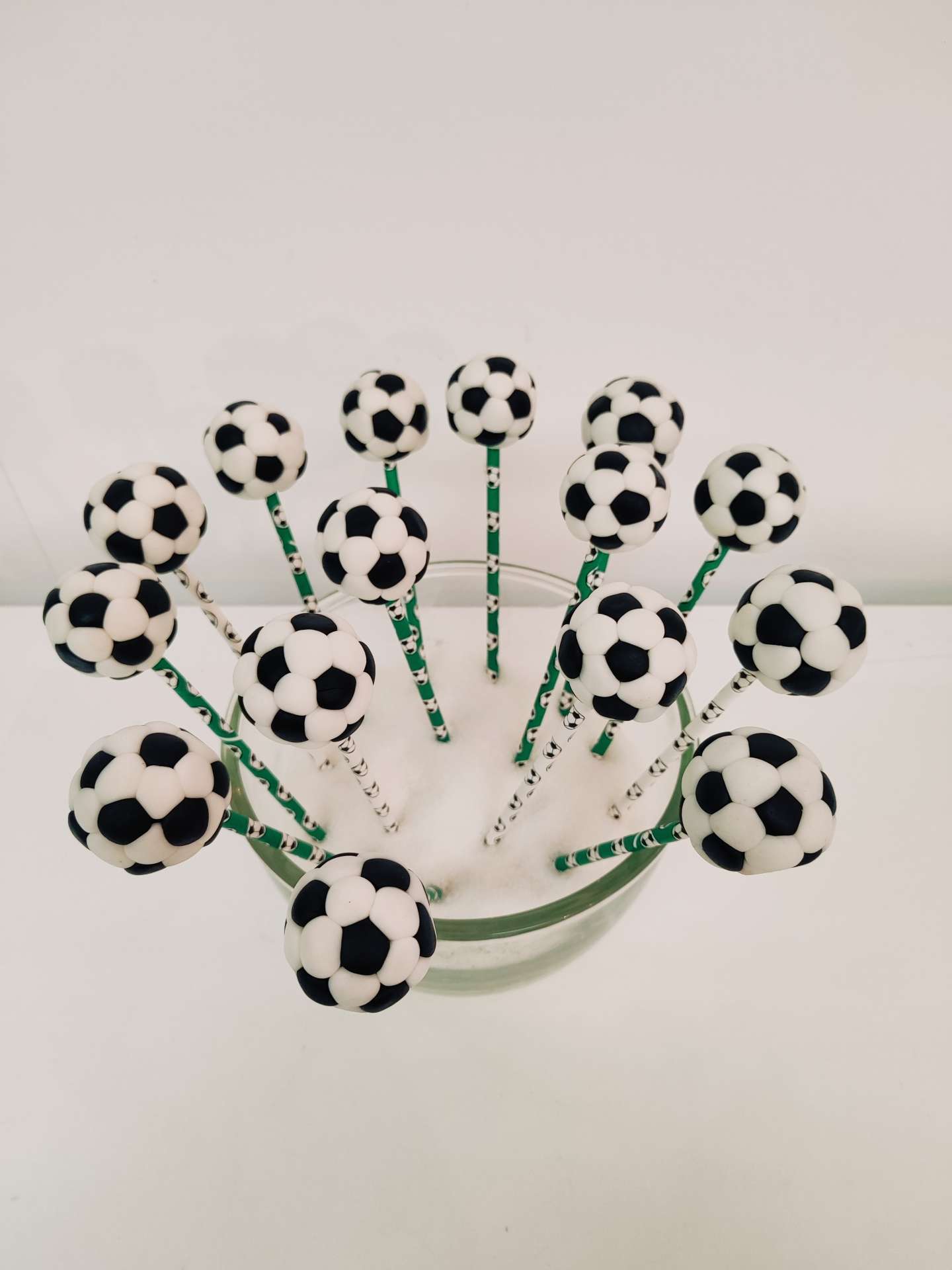 Ukrašeni cakepopsi slika-24