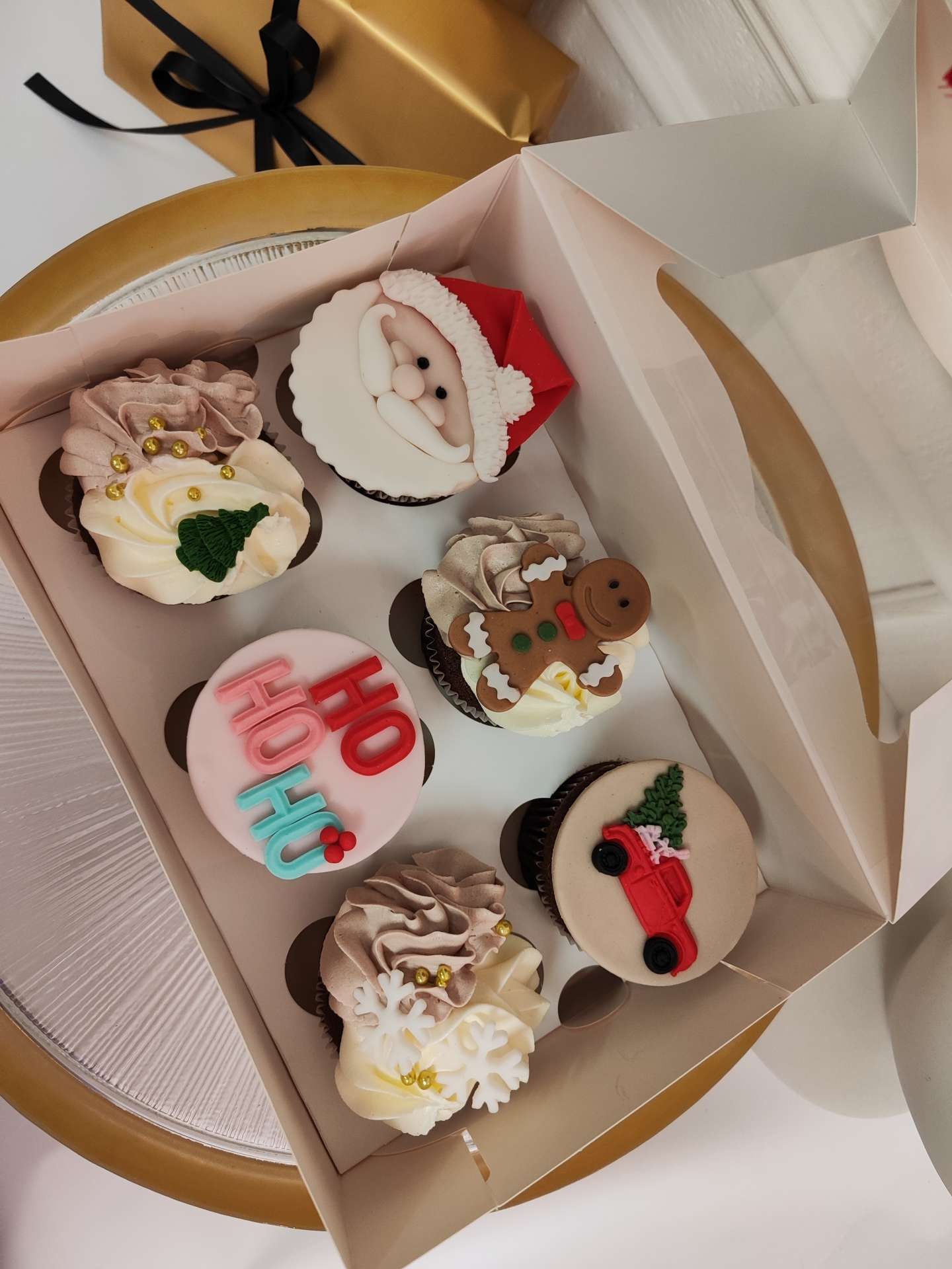 Božićni muffini box slika-0